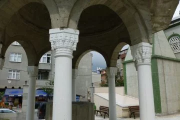 Mukarnaslı Sütun Başlığı gerçek uygulama görseli 39