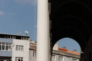 Mukarnaslı Sütun Başlığı gerçek uygulama görseli 54